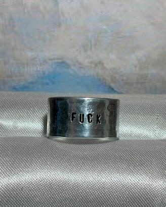 Anello a fascia regolabile frase incisione