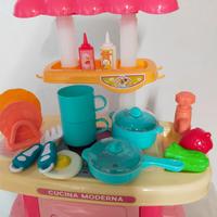 Cucina giocattolo