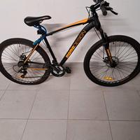 MOMO Design Mountain Bike