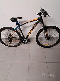MOMO Design Mountain Bike