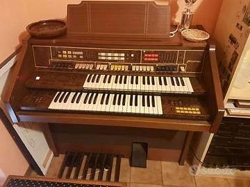 Organo elettronico Farfisa Louvre