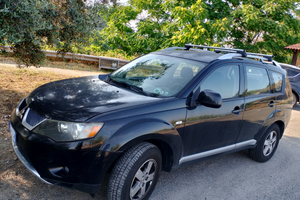 Fuoristrada Mitsubishi 4x4