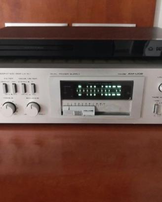 Amplificatore Akai AM-U02
