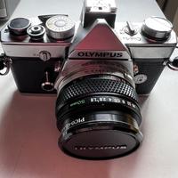 Olympus OM1 con obiettivi vari