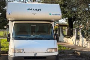 Camper mansardato Elnagh Green life