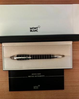 Montblanc StarWalker Grid, mai usata