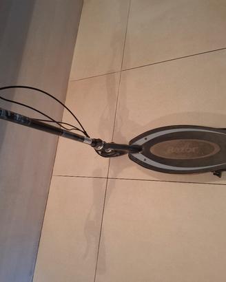 monopattino elettrico