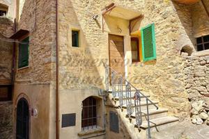 Appartamento di 75 m² con 4 locali a Montescudaio