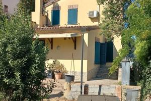 Casa indipendente nel cuore del borgo medievale