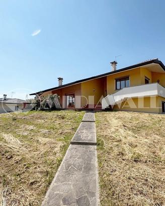 Bifamiliare a Morsano al Tagliamento