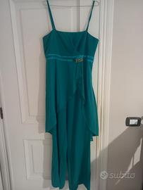 Tuta elegante con stola 