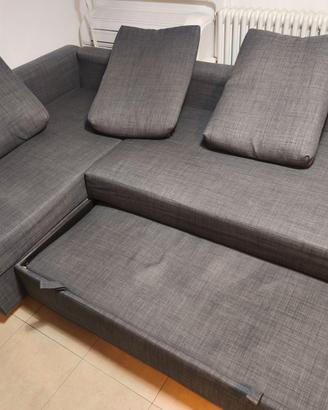 Divano letto/contenitore IKEA Friheten grigio.