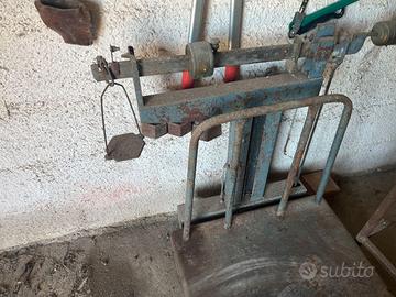 bilancia basculante, BASCUGLIA