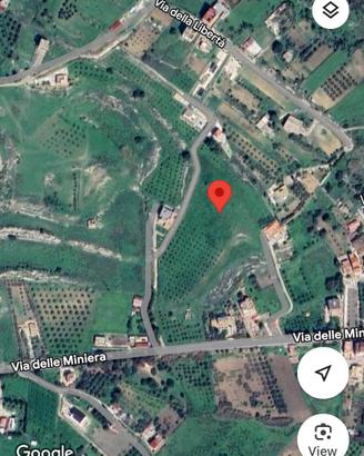 Lotti di terreno con concessione edilizia