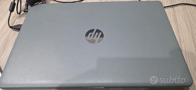 HP Laptop 15" - AMD Ryzen 3 - Radeon Vega - Letto