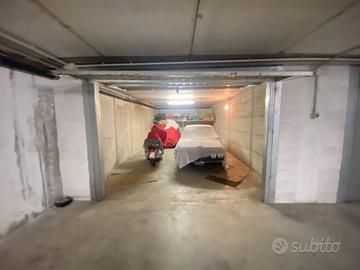 Box / Garage di 32 m² a Carmagnola