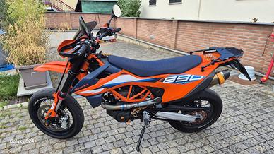 KTM 690 Smc r 2024 FINANZIABILE