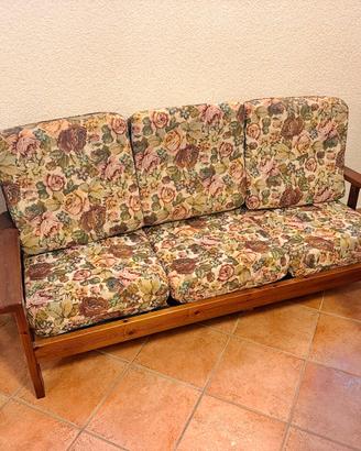 Divano Vintage in legno e doghe