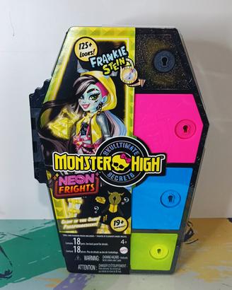 Monster High Neon Frights Frankie Stein