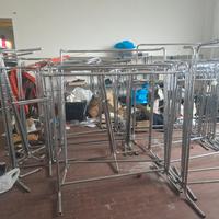 Stend per abbigliamento 