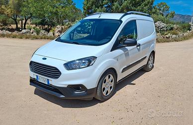 Ford courier