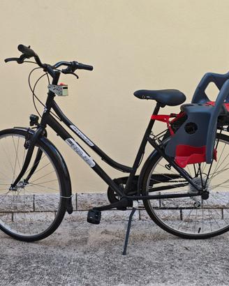 Bici donna trekking Esperia 28” a6 velocità – nera