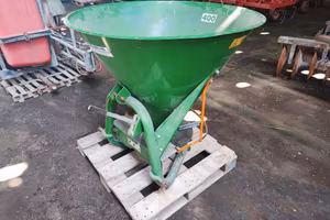 spandiconcime Agrex XA 400 come nuovo