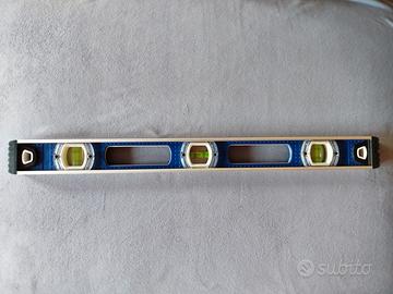 Livella in allunio 61 CM