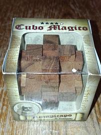 GIOCO ROMPICAPO IN LEGNO CUBO MAGICO