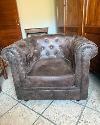 poltrona chesterfield