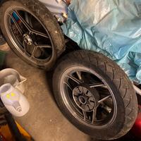 Coppia cerchi/ruote Suzuki Katana 1100