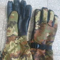 guanti militari per climi rigidi
