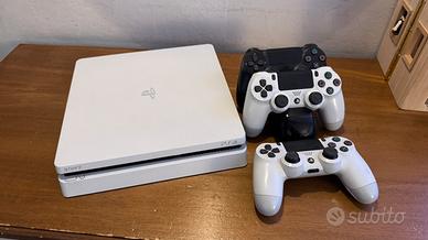 Playstation 4 bianca