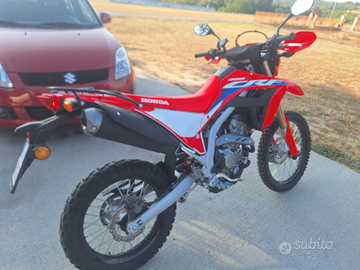 Honda CRF 300L  del 2024  km 1924
