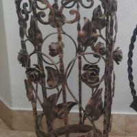 Portaombrelli in ferro battuto