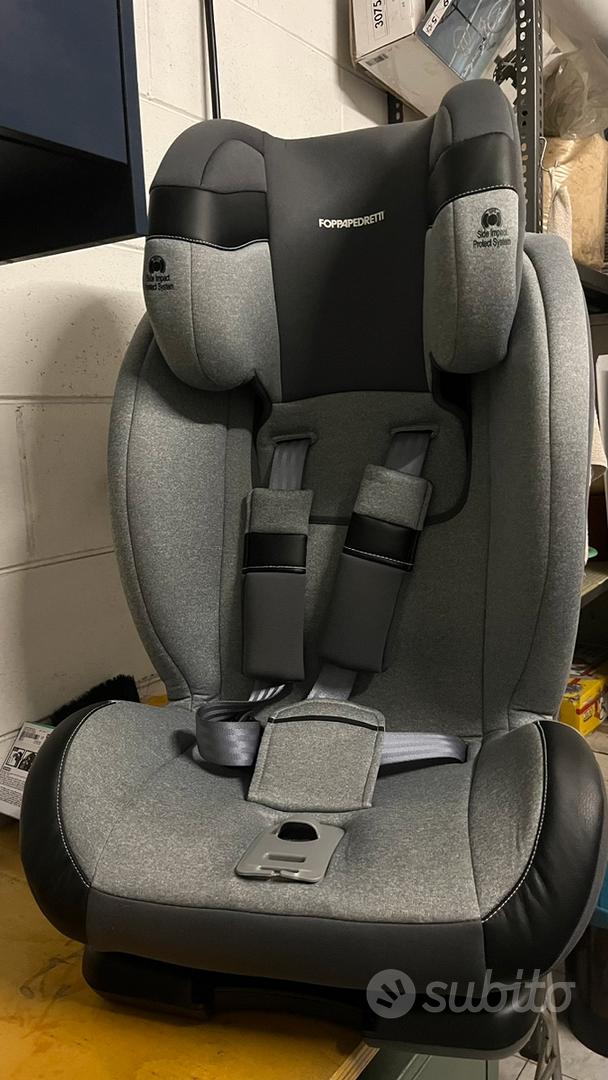 Seggiolino auto Foppapedretti Isofix 9-36 kg - Tutto per i bambini In  vendita a Milano