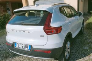 Volvo XC40 D3 150 CV