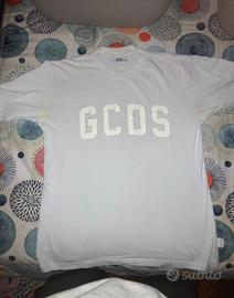 T shirt gcds