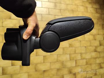 Bracciolo guidatore Opel Corsa E (2019)