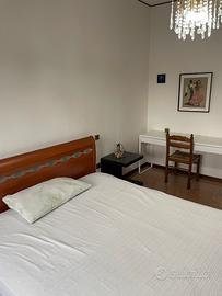 Camera panoramica arredata zona San Sito