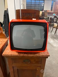 Televisore Crezar anni 70 space age