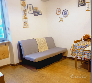 Bilocale ammobiliato in via Barbera 24