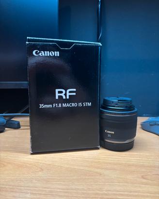Canon RF 35mm f/1.8 IS Macro STM