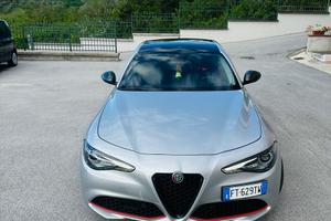 Alfaromeo Giulia B-tech 2.2 160cv