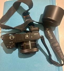 Sony a6000 completa di obiettivo originale e acc.