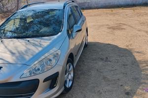 Peugeot 308 station wagon 16 h d i
