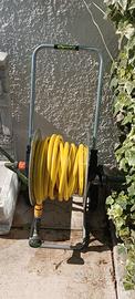 tubo gomma 30 m.+ avvolgi tubo manuale 