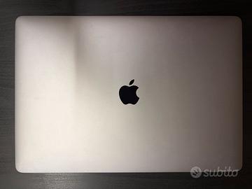 MacBook Pro 15” (2019)