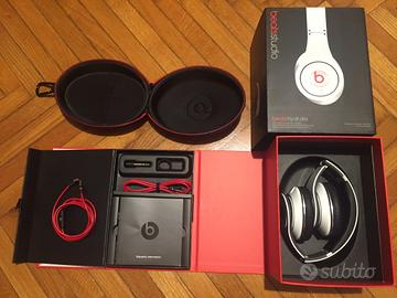 CUFFIE BEATS STUDIO BY DR. DRE over ear