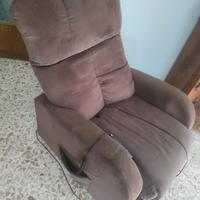 Poltrona relax con telecomando 